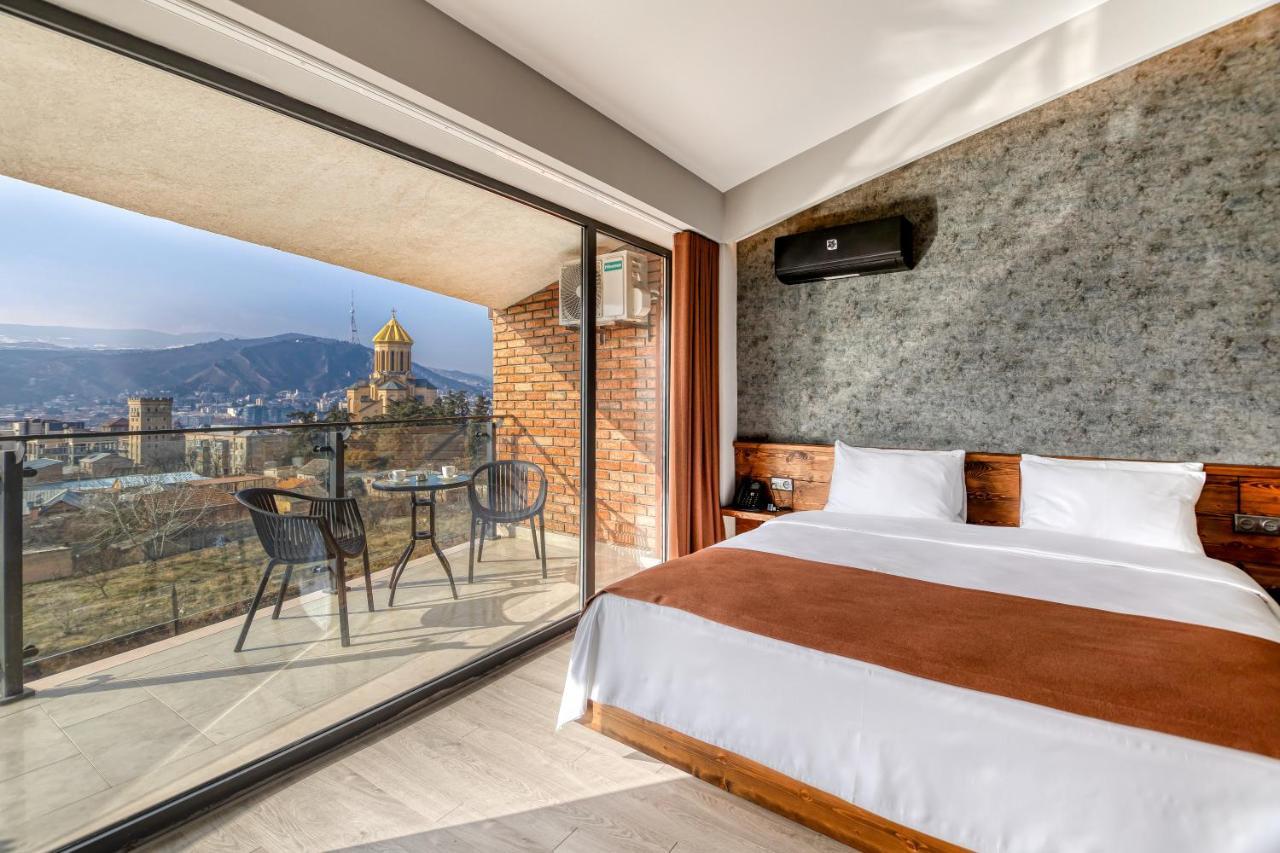 Ivy Hotel Тбілісі Екстер'єр фото
