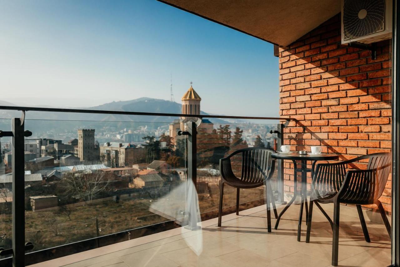 Ivy Hotel Тбілісі Екстер'єр фото