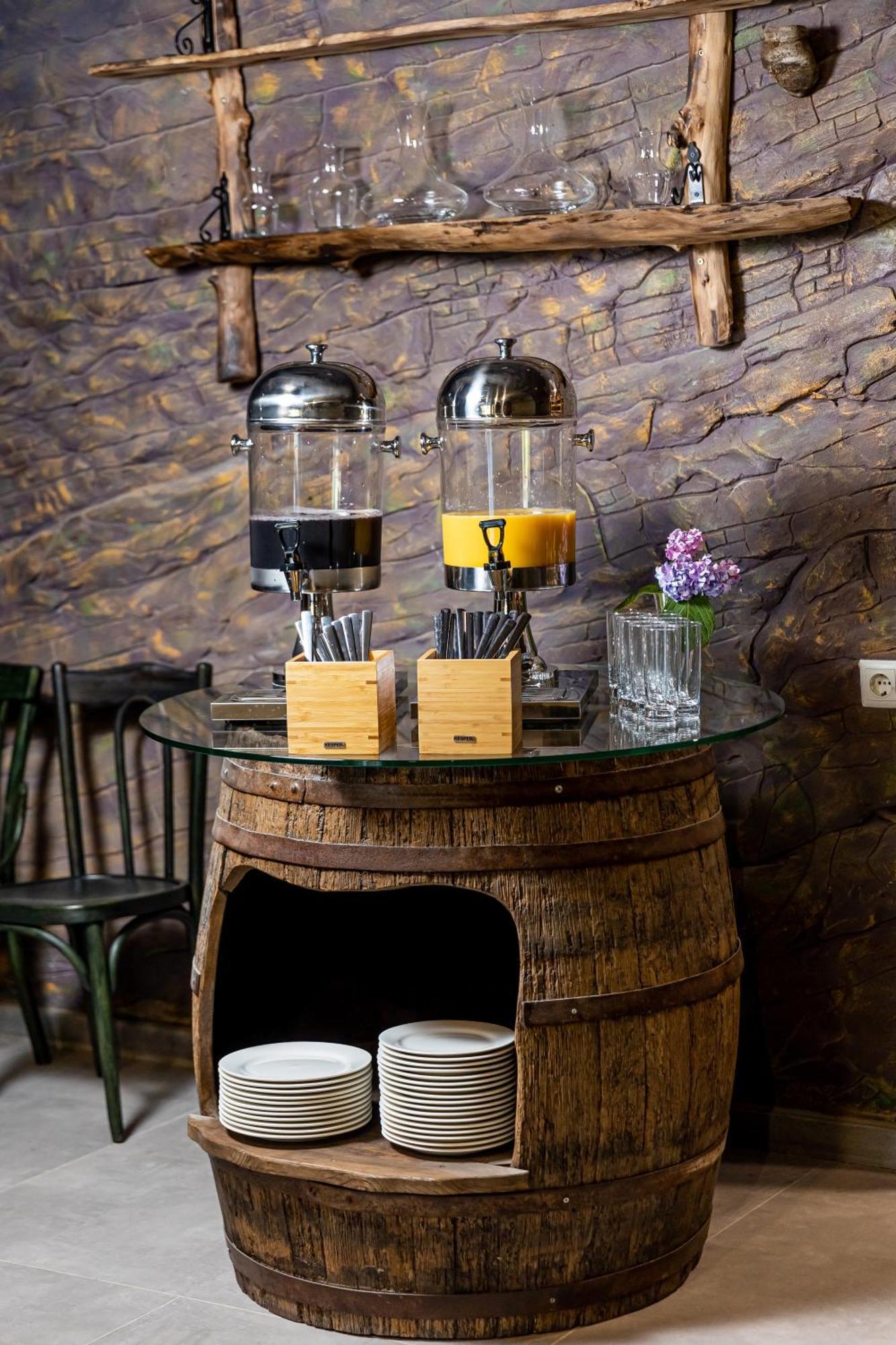 Ivy Hotel Тбілісі Екстер'єр фото