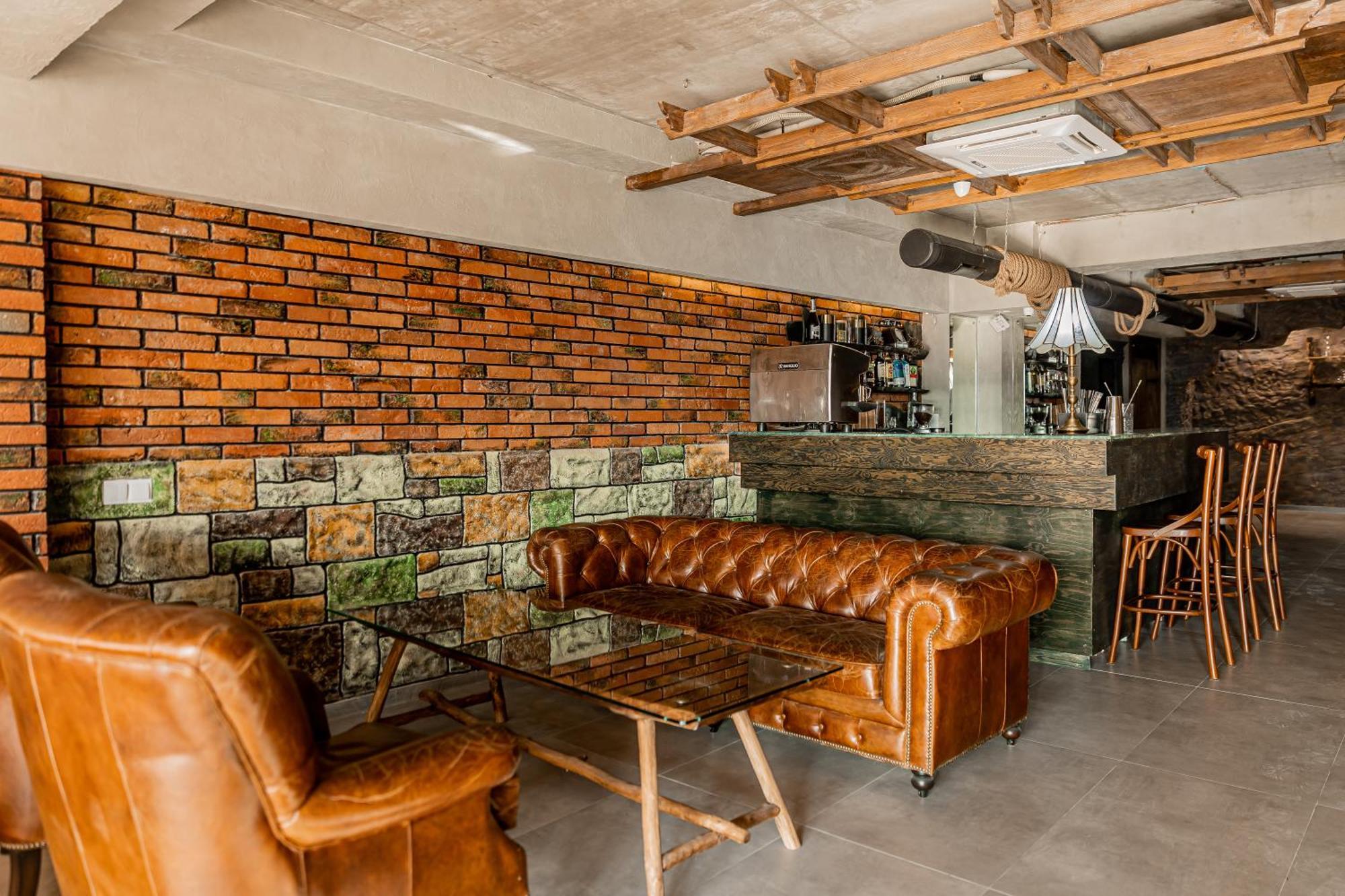 Ivy Hotel Тбілісі Екстер'єр фото