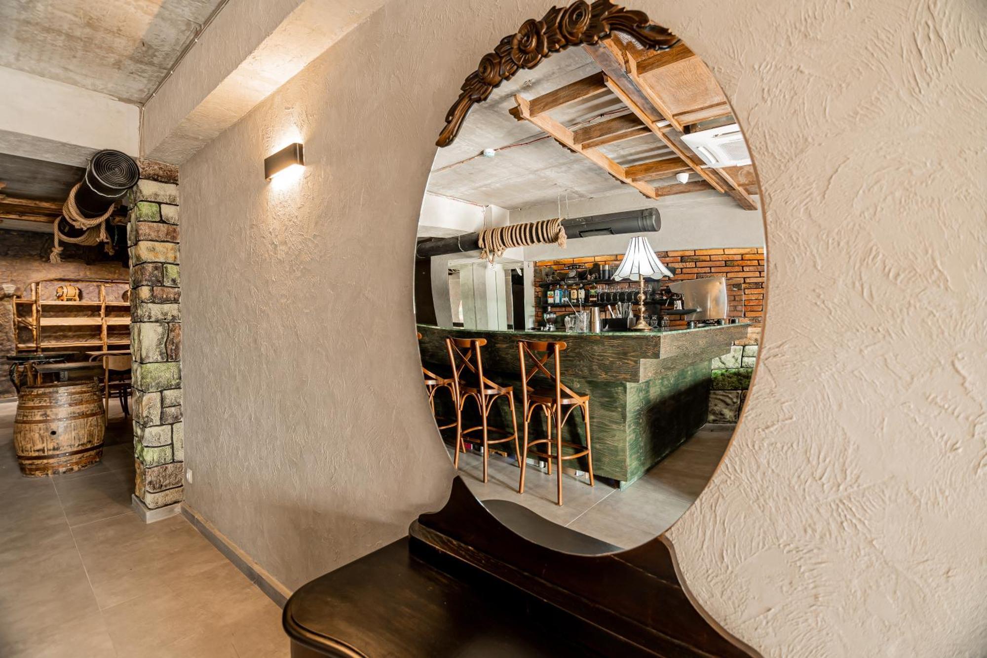 Ivy Hotel Тбілісі Екстер'єр фото